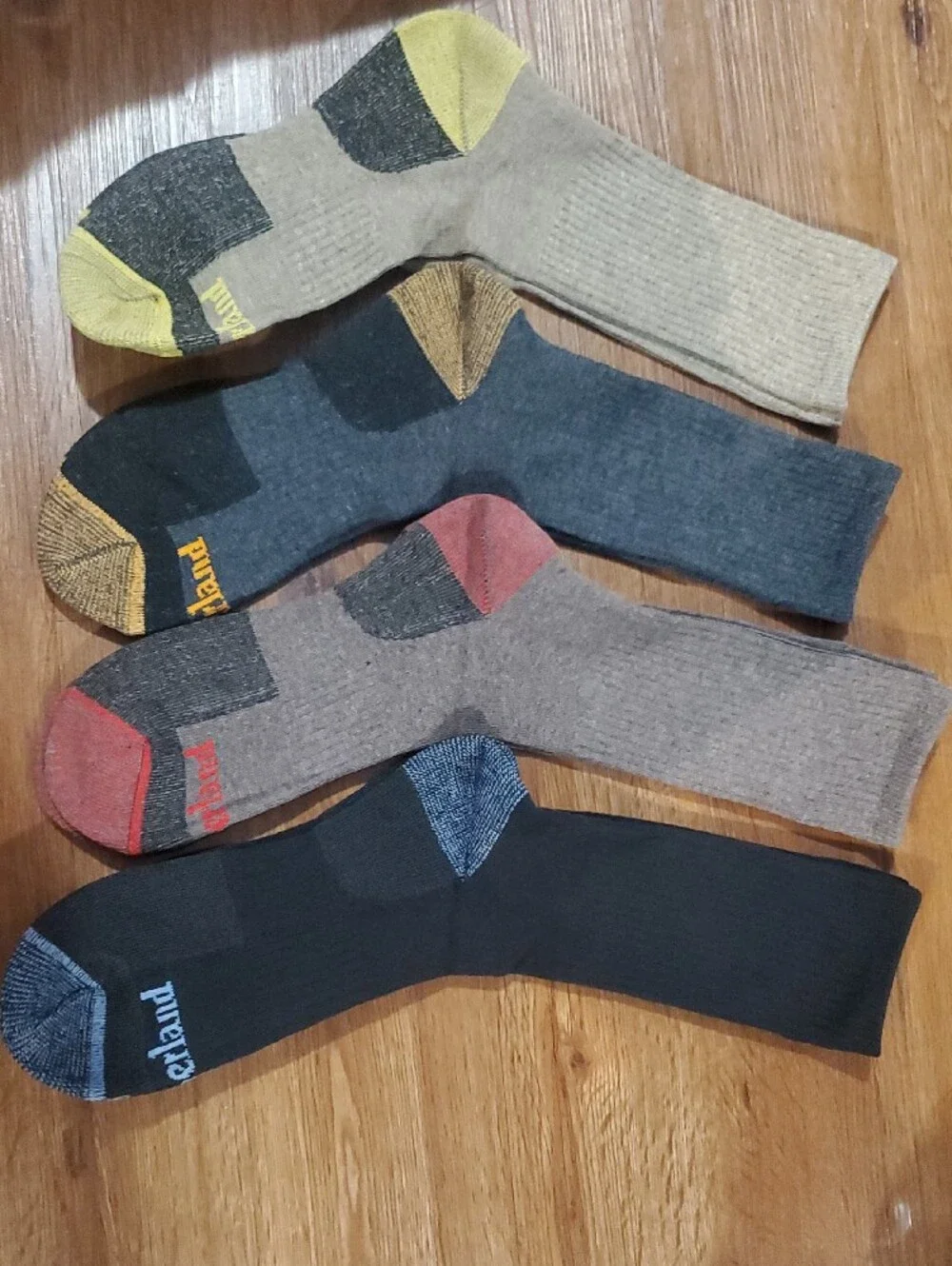 Timberland Men's Crew Socks - 4 Pack